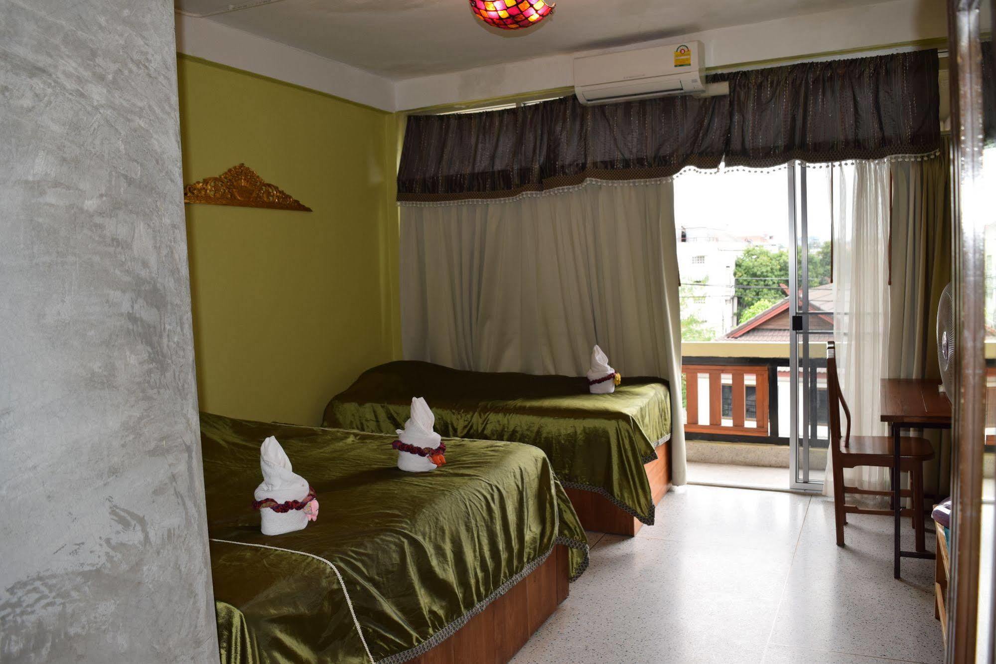 At Phra Sing Hotel เชียงใหม่ ภายนอก รูปภาพ